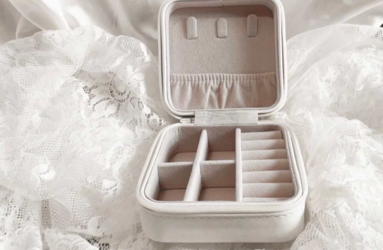 Jewelry Box with Pearl initial
